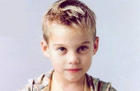 男孩帶“誠(chéng)”字起名好聽(tīng)的名字大全