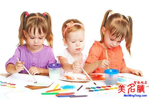 談?wù)剬殞毱鹈睦戏椒ê托侣窂? /></a>今天我們來談?wù)剬殞毱鹈睦戏椒ê托侣窂?。起名如要追述它的歷史，可能已不能追到最初的來源了。中華文化博大精深，就寶寶起名這個“小事”來說，也有自己的文化了。說起寶寶起名，很多人都可能眉飛色舞，道理很多。...</div>
			        &nbsp;<span id="ctl00_ContentPlaceHolder1_subjectList_dgNews_ctl03_Label1" style="color:Green;font-size:10pt;">2017/6/4 13:57:38</span>
			        <div style="height:5px; font-size:5px">&nbsp;</div>
			        <hr width="99%" style="text-align:center; border-style:dotted; border-width:0px; height:1px;" />
			        <div style="height:5px; font-size:5px">&nbsp;</div>
			    </div>
		        </td>
	</tr><tr style="border-width:0px;">
		<td valign="top">
		        <div style="padding-left:3px; padding-right:3px;line-height:180%">
			        &nbsp;<h3 style="padding:0px;margin:0px;display:inline;"><a id="ctl00_ContentPlaceHolder1_subjectList_dgNews_ctl04_HyperLink1" class="headline" href="/subject/qimingdaquan/s.aspx?newsid=6705" target="_blank">寶寶起名評價方略</a></h3>
			        
			        &nbsp;&nbsp;<span style="color:Red;font-size:8pt;"></span>
			        <br />
			        <div style="padding-top:1px; width:95%; padding-left:8px; line-height:180%;color:#2f2f2f;font-size:14px;" ><a href=